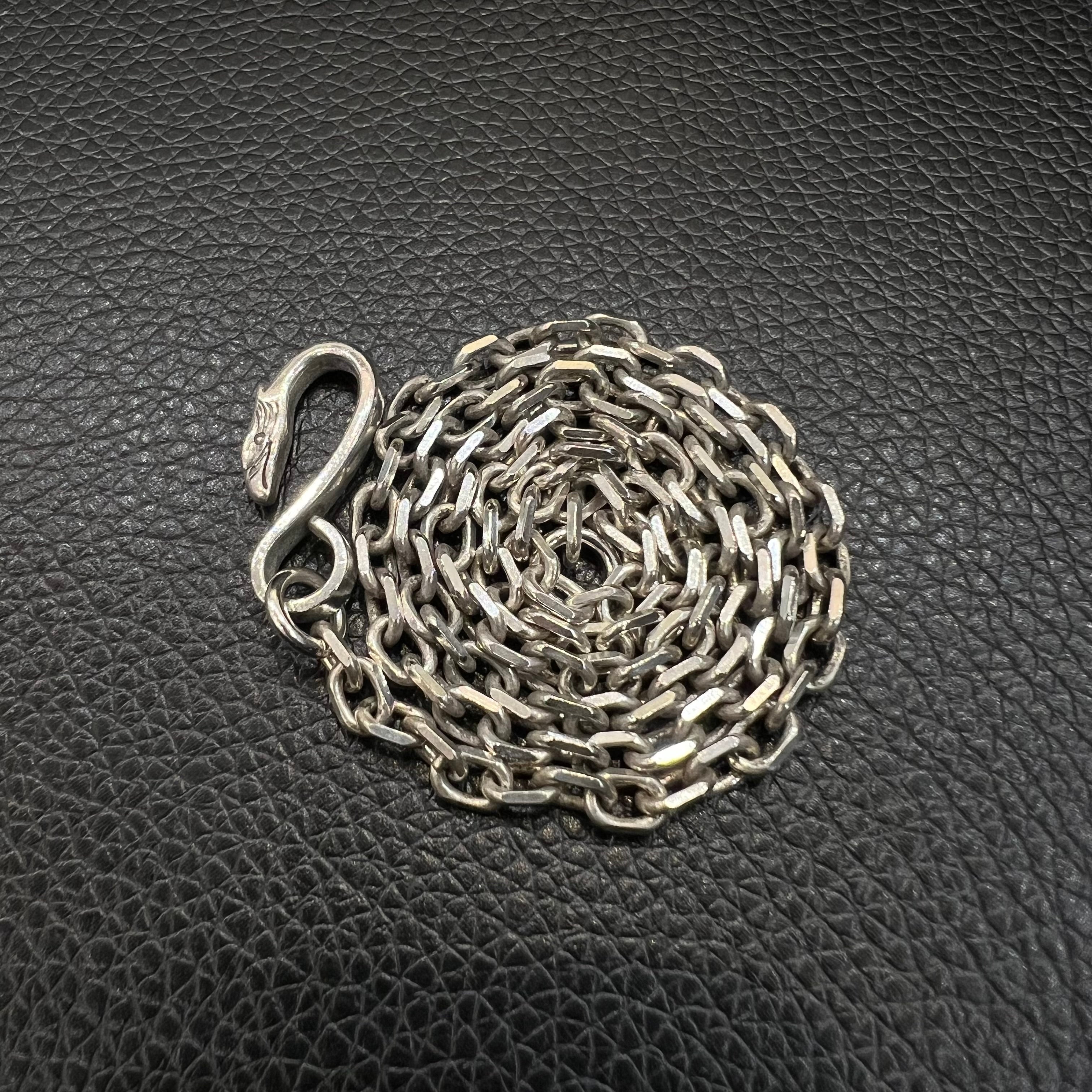 ゴローズ goro's イーグルフック付太角チェーン – DELTAone