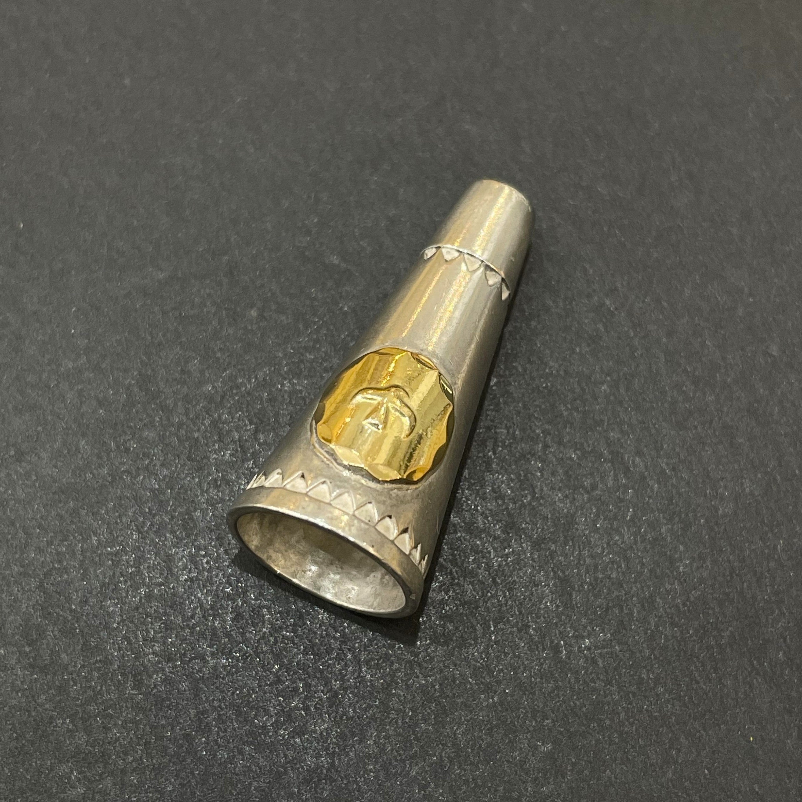 ゴローズ コーン（18K メタル付き） ゴローズ goro's [新品] K18メタル付グラス – DELTAone