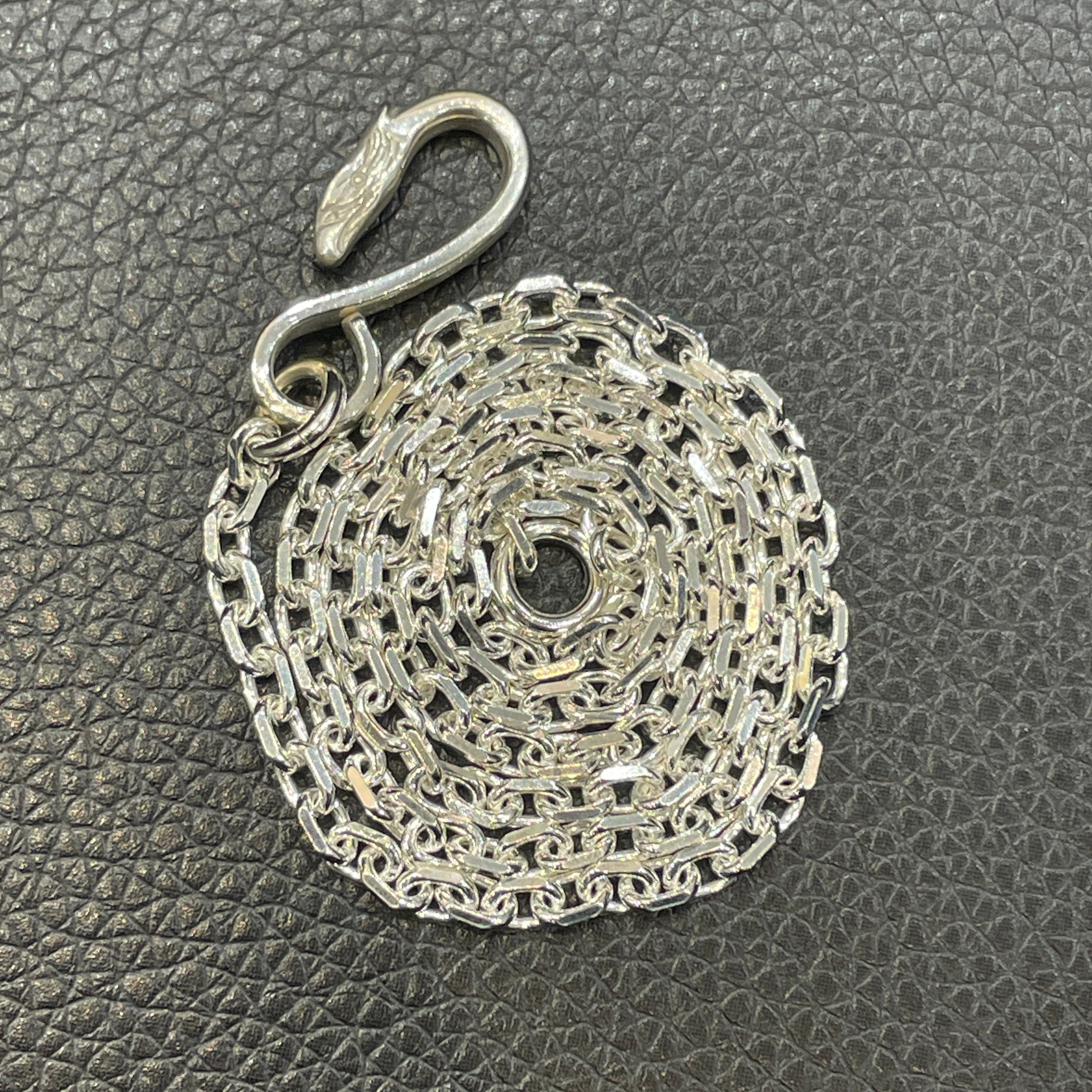 ゴローズ　細角チェーン＋イーグルフック ゴローズ goro's イーグルフック細角チェーン – DELTAone