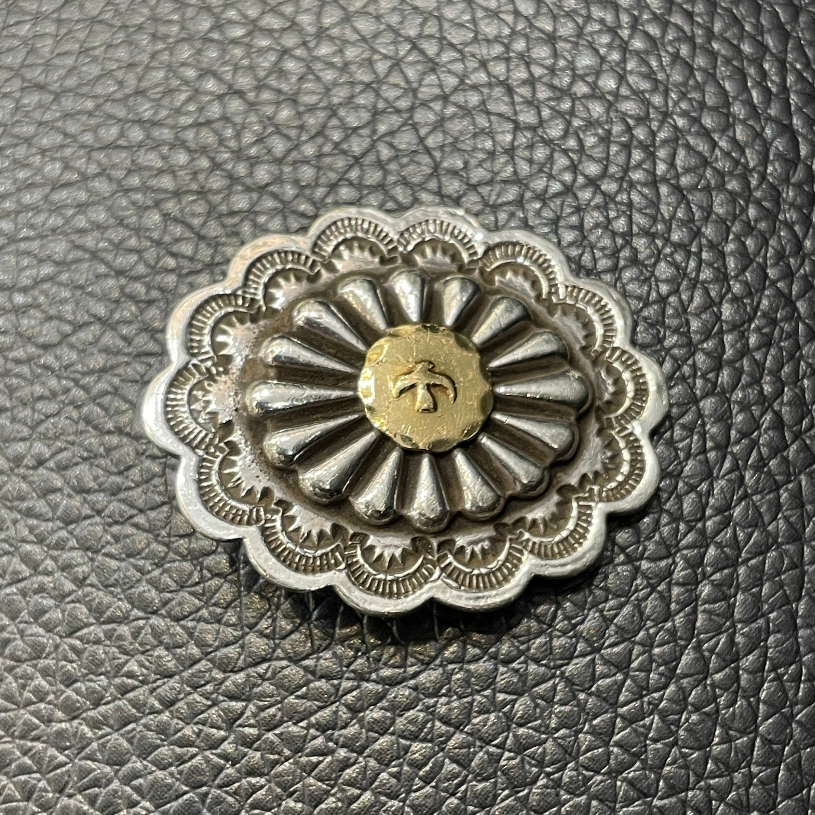 ゴローズ goro's [現行]K18付フラワーコンチョ(横) – DELTAone