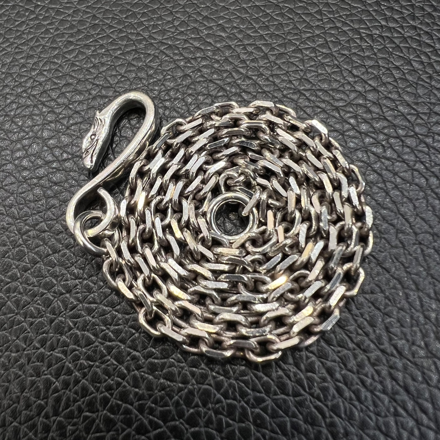 ゴローズ goro's イーグルフック細角チェーン