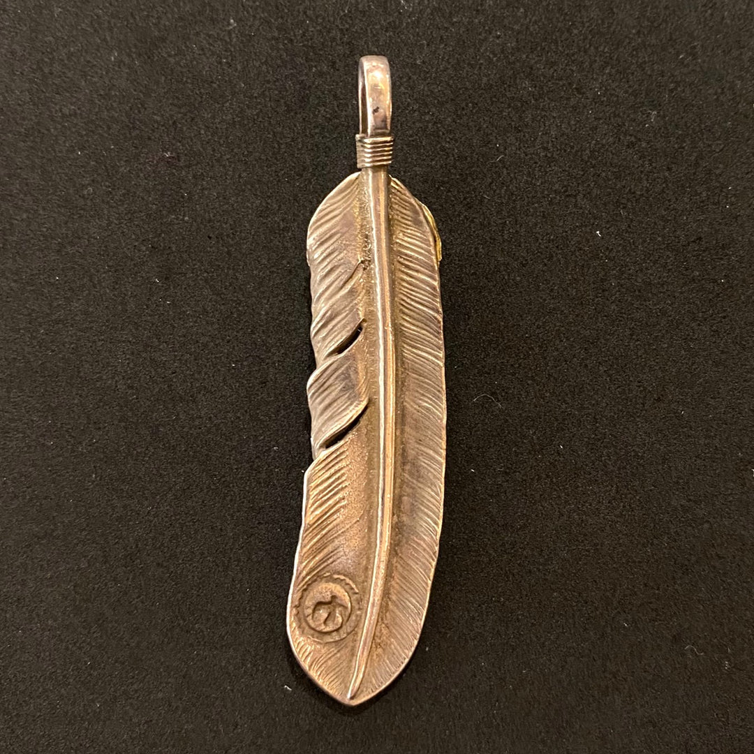 ゴローズ goro's [超希少][現行]上金金縄TQ特大フェザー(左)※真緑TQ