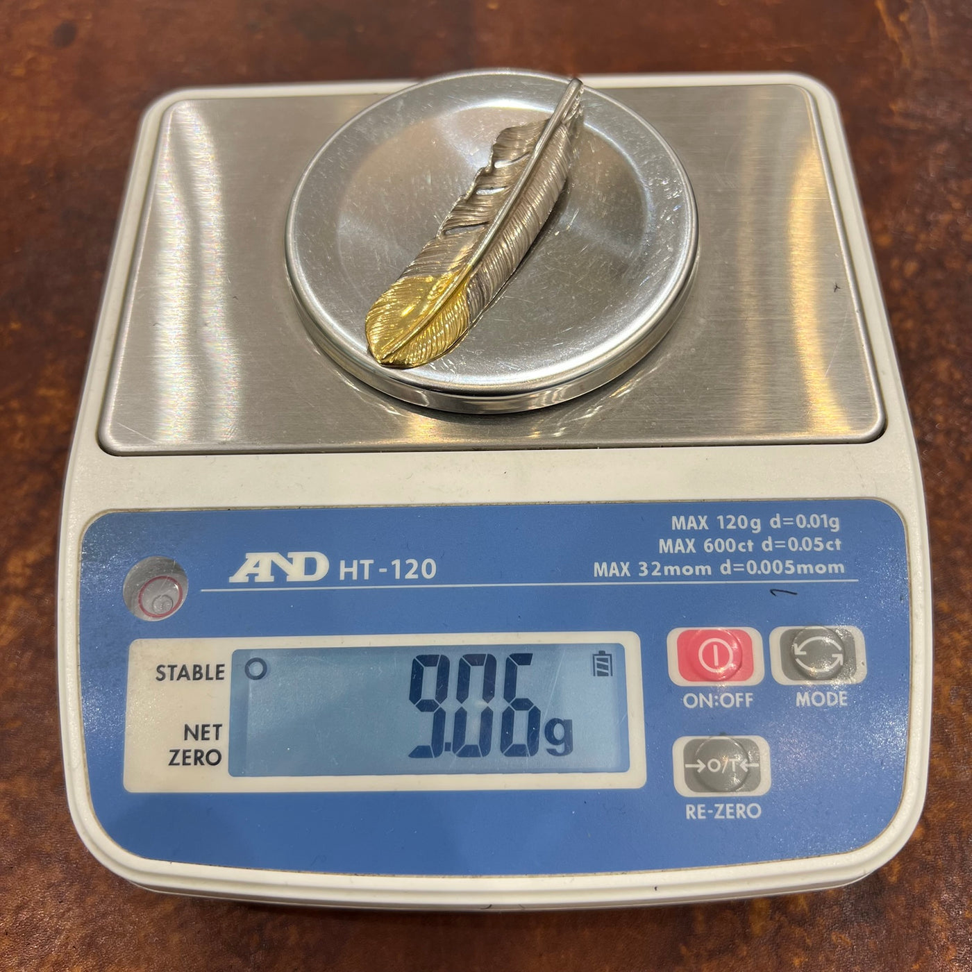 ゴローズ goro's [現行]先金特大フェザー(右)※現行初期 ※9.06g – DELTAone