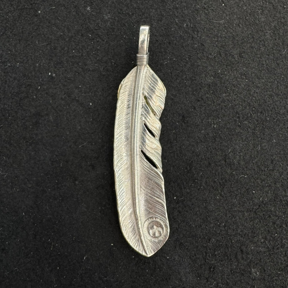 フェザー – DELTAone