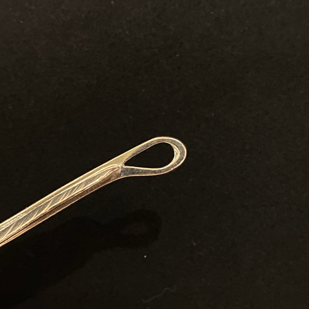 ブ*ク様 ゴローズ プレーン特大フェザー ゴローズ goro's [美品] [現行]プレーン特大フェザー(右) – DELTAone