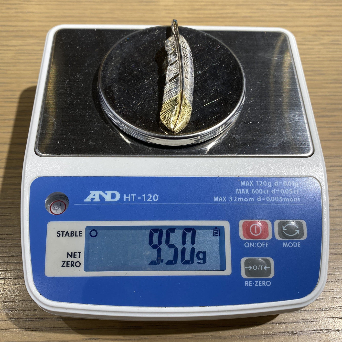 ゴローズ goro's [超美品][現行]先金特大フェザー(右)※最高ランク※非常に重い9.50g
