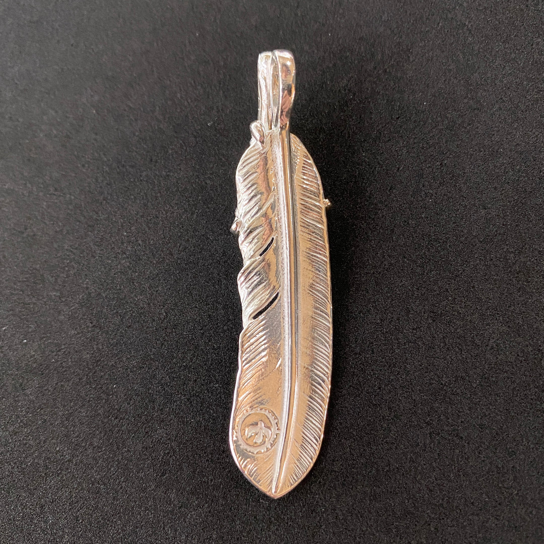 ■goro’s ゴローズ SV特大フェザー(左向き) ブランド古着】上金特大フェザー 左向き（ネックレス）｜goro's