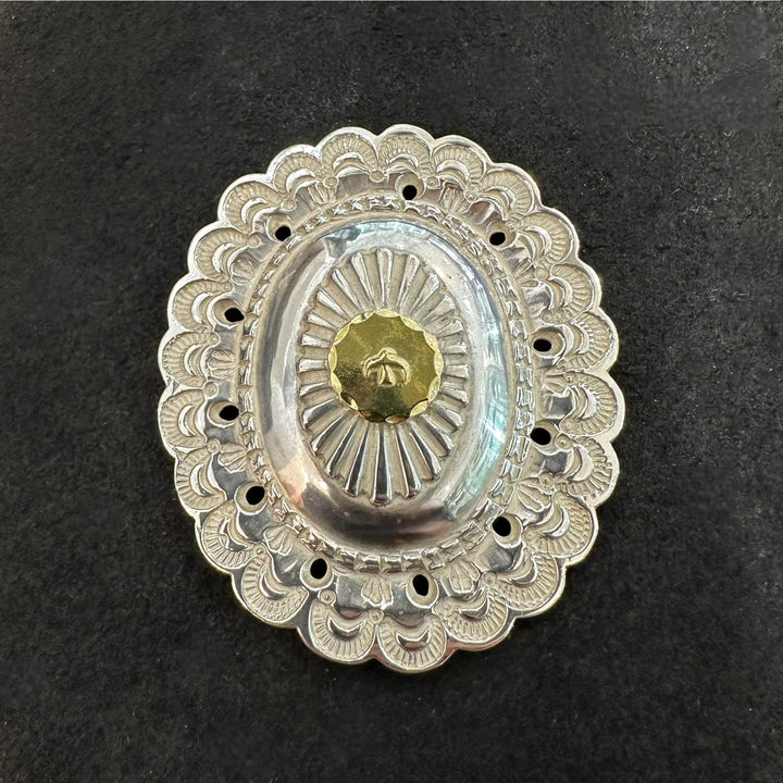 9月7日出品取下げ　goro's (ゴローズ) K18付きフラワーコンチョ 大 ゴローズ goro's [美品]K18付特大コンチョ – DELTAone