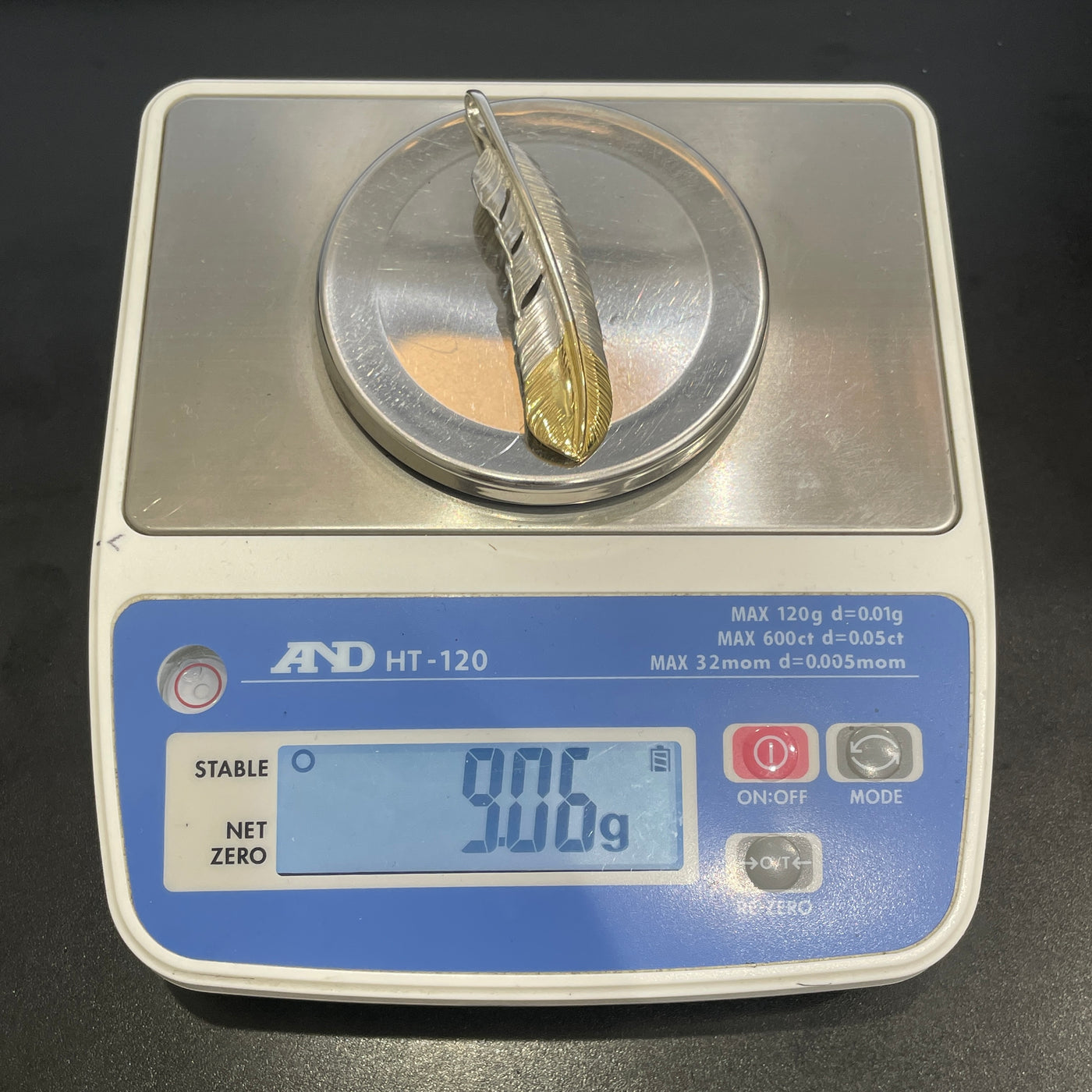 ゴローズ goro's[美品][現行]先金特大フェザー(右)※9.06g※現行初期※印台完璧