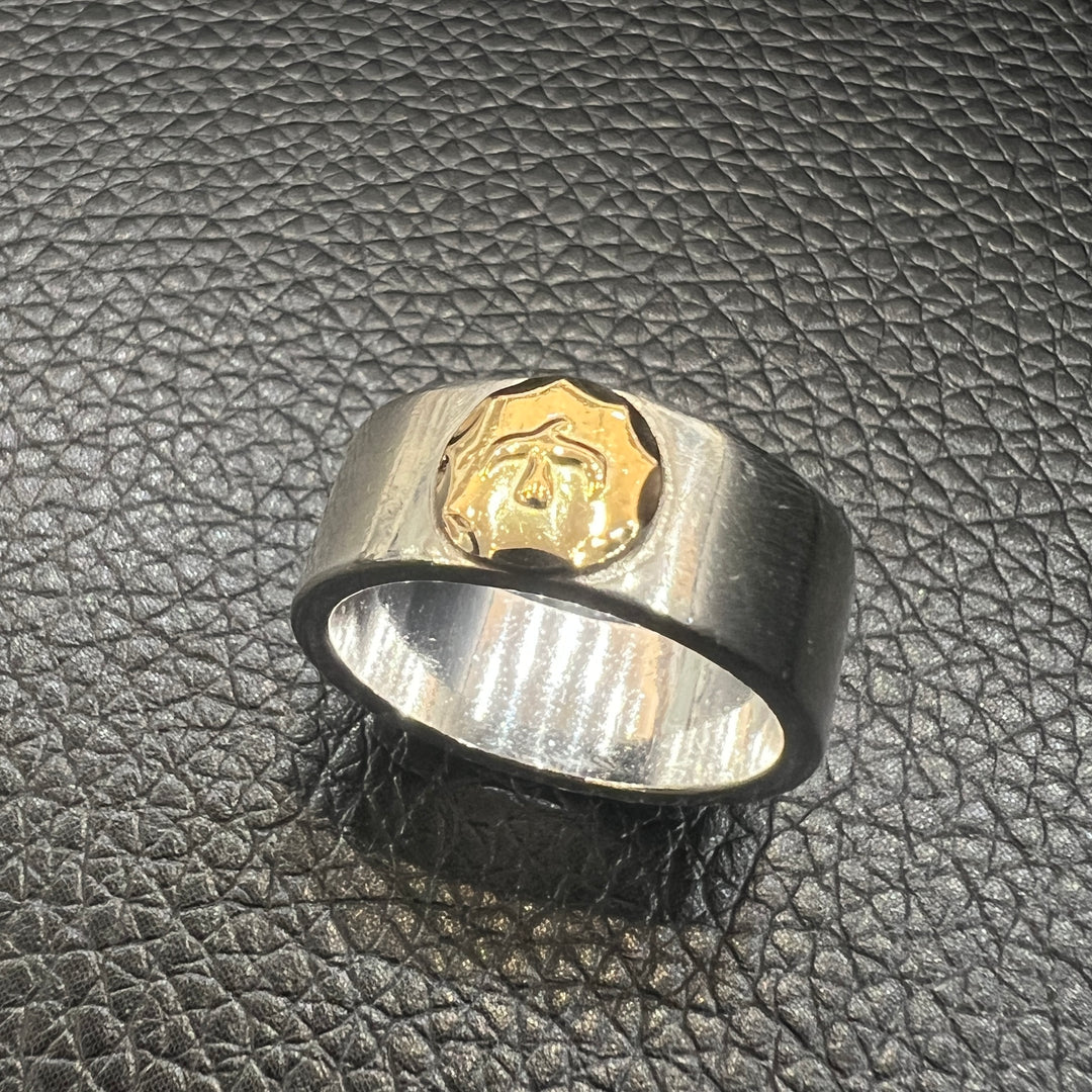 週末限定値下げ　ゴローズ　サンダーリング 週末限定値下げ ゴローズ サンダーリング - メルカリ