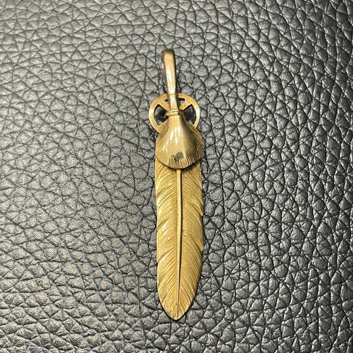 ゴローズ　goro's 18k 全金プレーンフェザーMサイズ　左右セット　美品 ゴローズ goro's [美品]全金フェザー(L)右 – DELTAone