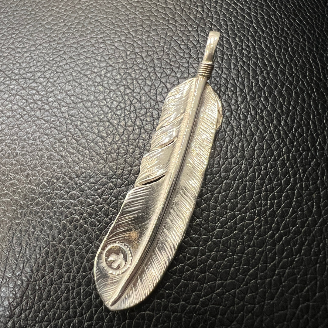 ゴローズgoro's上銀＆ローズ付き特大フェザー ゴローズ goro's [超美品][現行]上銀特大フェザー(左) – DELTAone