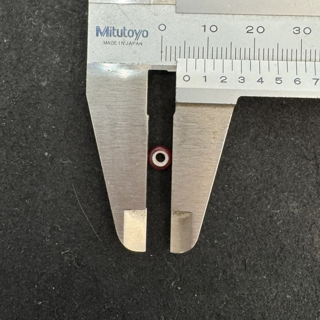 ゴローズ goro's アンティーク赤ビーズ※8発限定 – DELTAone