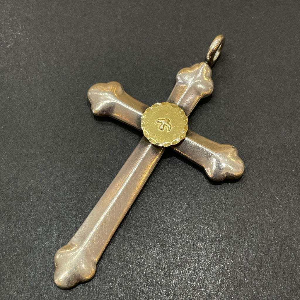 ゴローズ goro's 大メタル付クロス – DELTAone