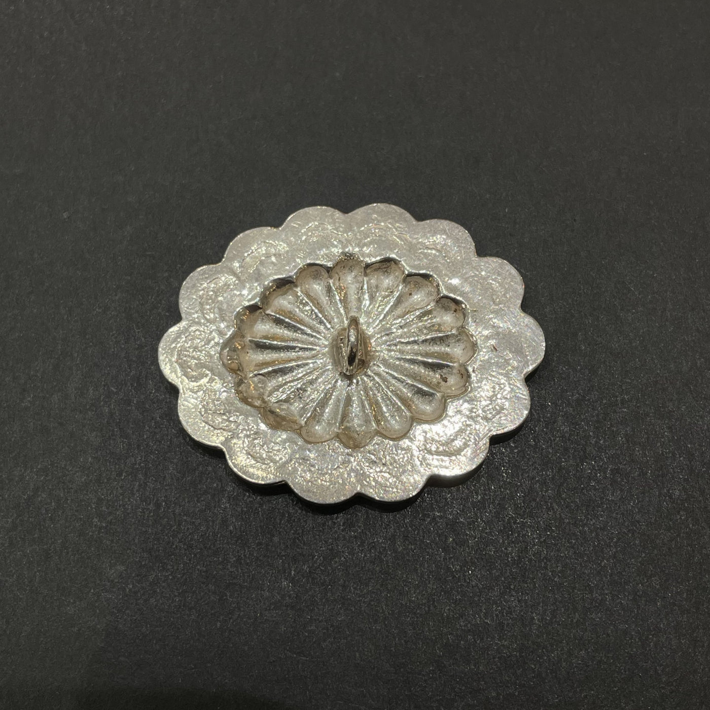 ゴローズ goro's SVフラワーコンチョ(横)