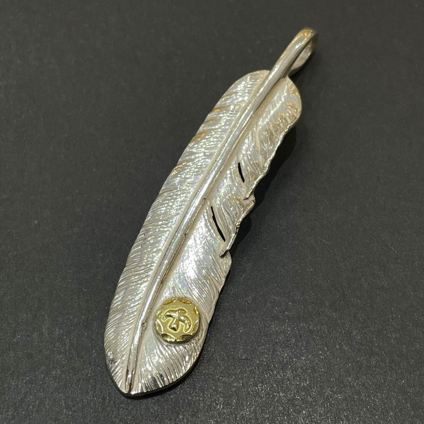 ゴローズ goro's [現行][美品]メタル付特大フェザー(左)