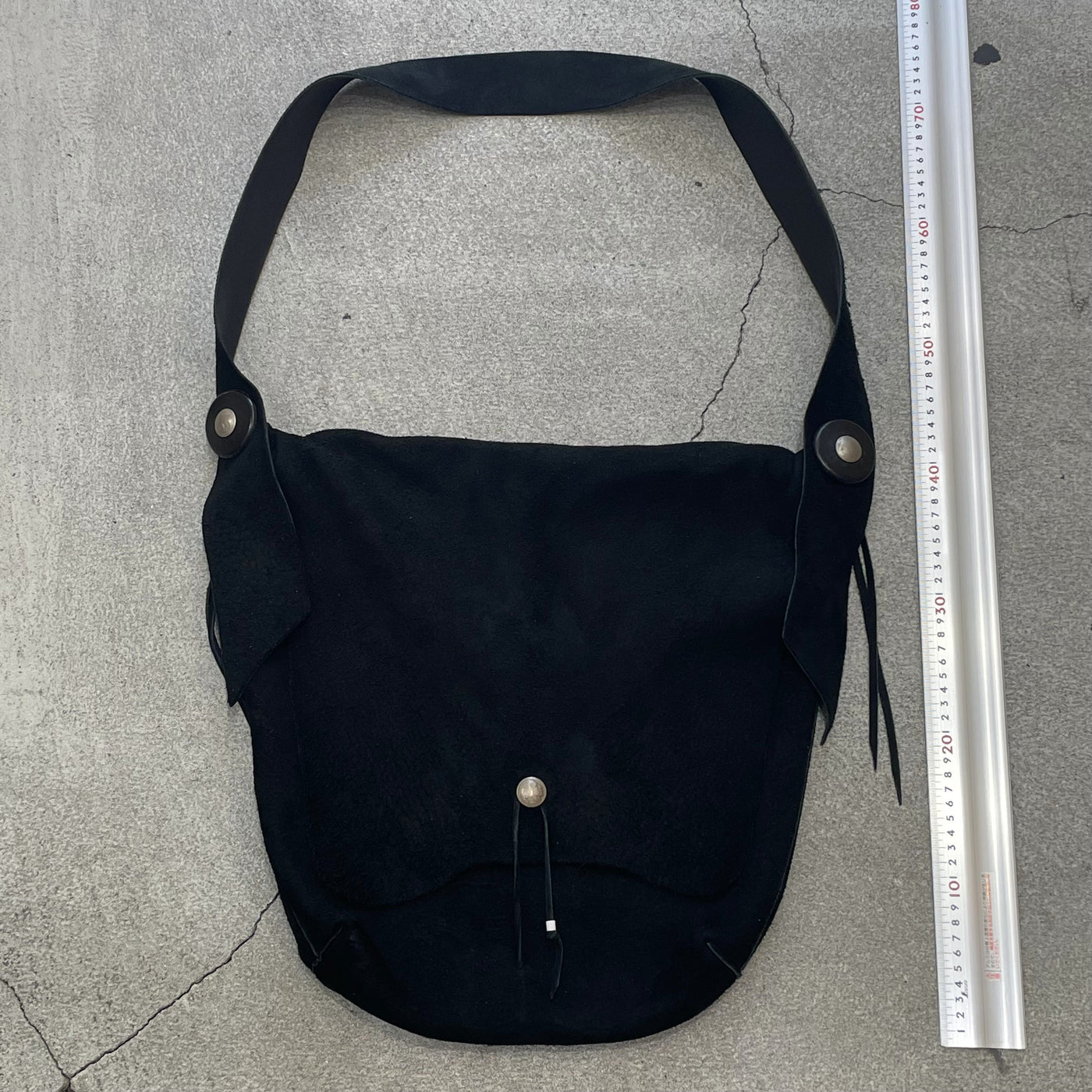しゅぅ様　ディアスキンバッグ　黒 ゴローズ goro's [希少][現行][美品]ディアスキンバッグ(M)黒 – DELTAone