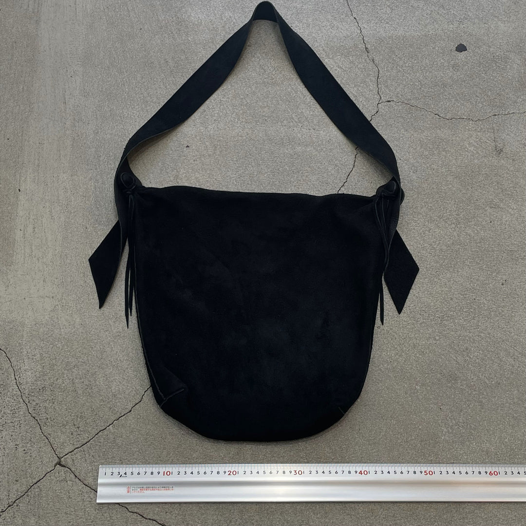 ゴローズ goro's [希少][現行][美品]ディアスキンバッグ(M)黒 – DELTAone
