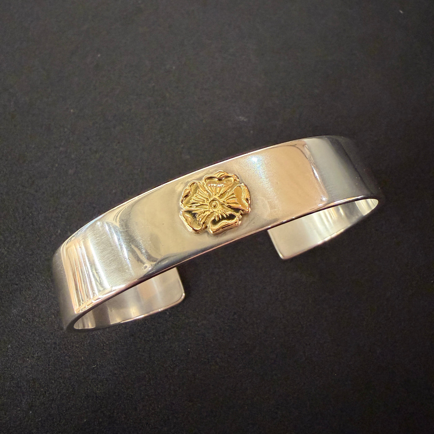 ゴローズ goro's [新品]平打ちローズブレス(M)