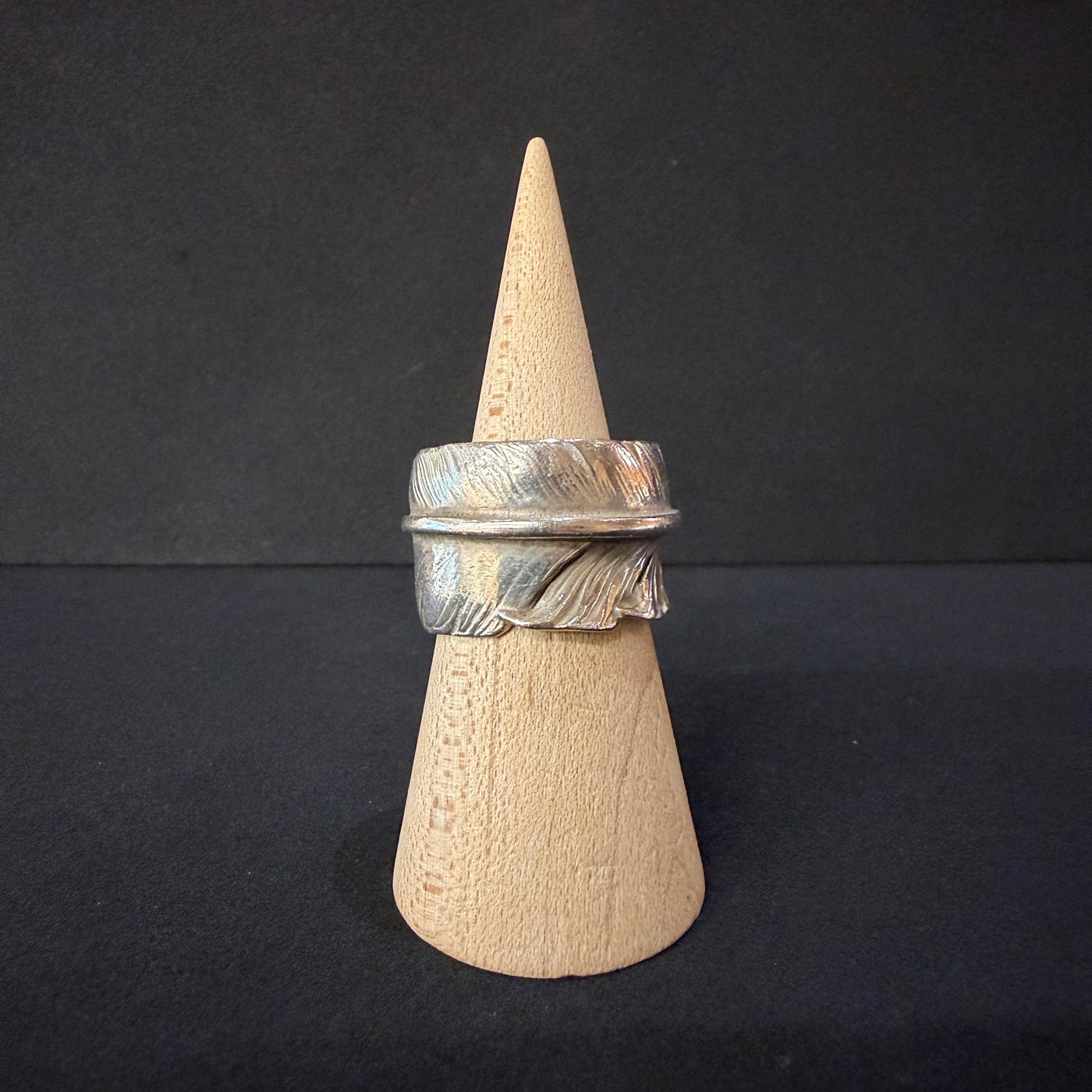 ゴローズ goro's [美品]SVフェザーリング(17号）