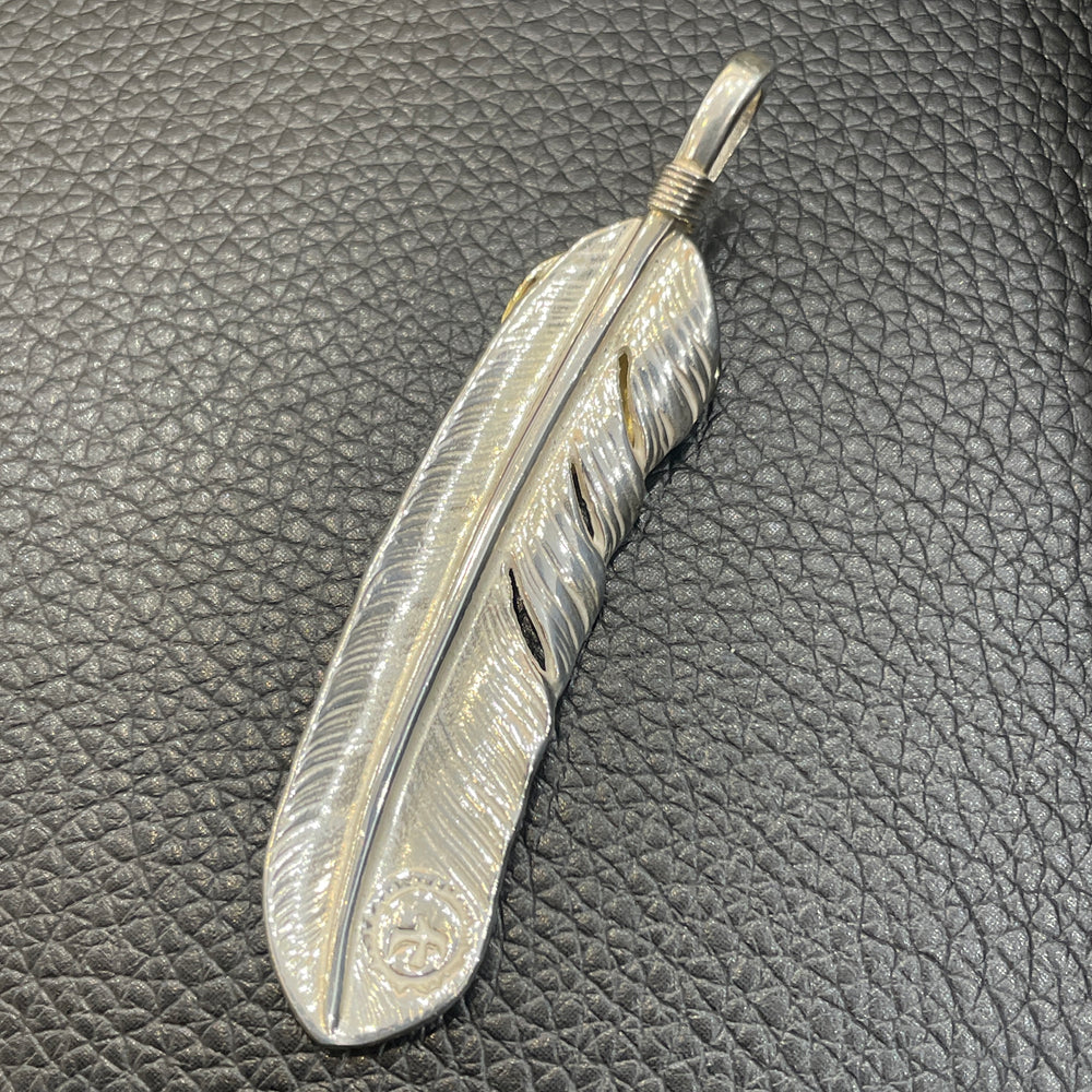 フェザー – DELTAone