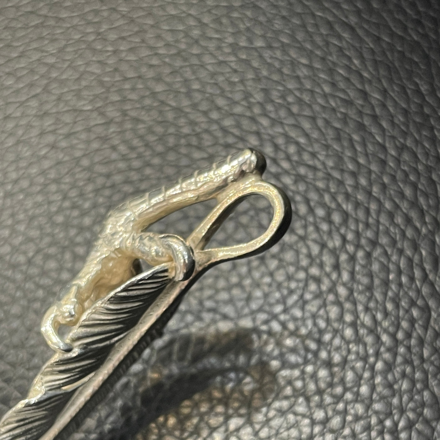 ゴローズ goro's [現行]SVツメ付特大フェザー(左)※メタル大