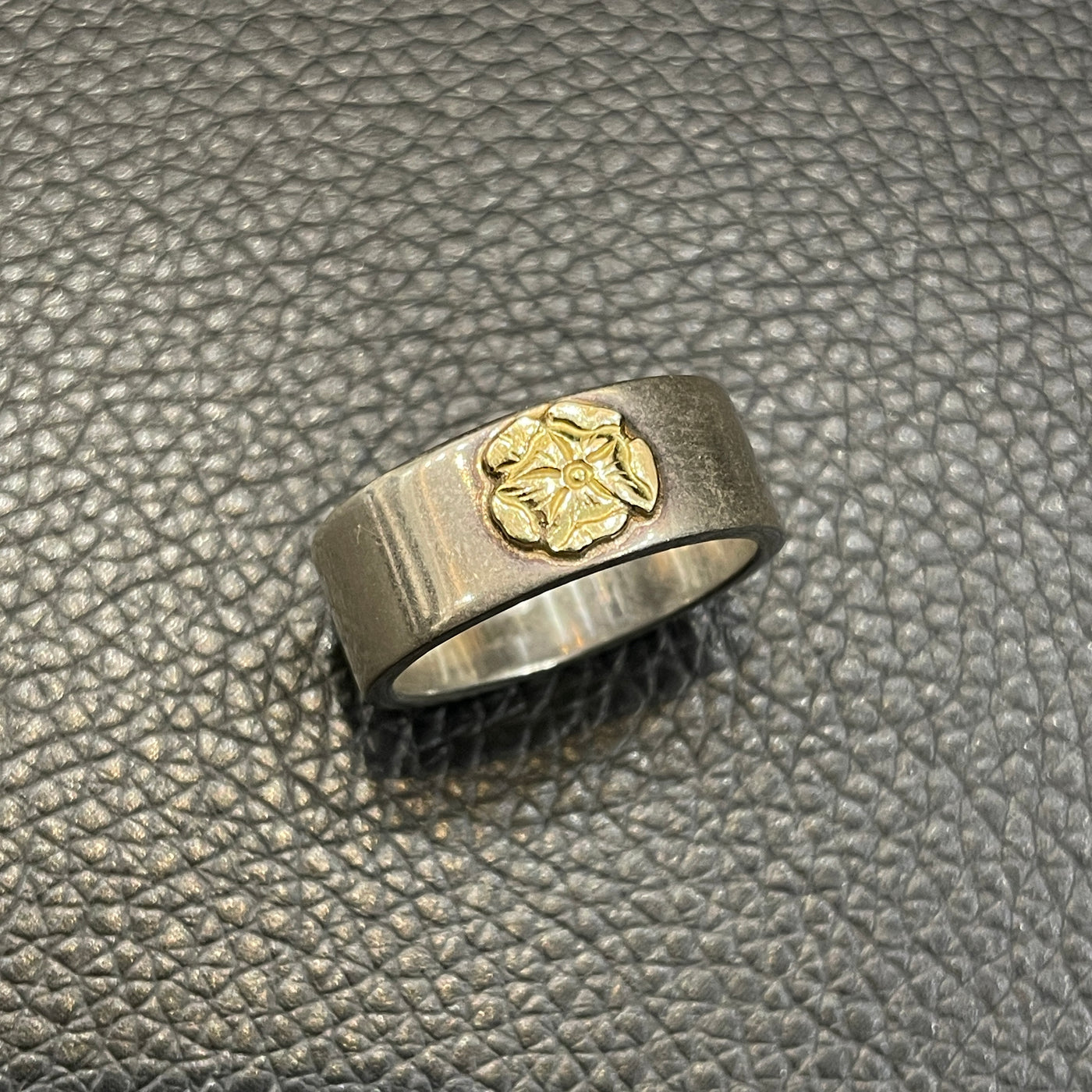 ゴローズ goro's 平打ちローズリング(19号)