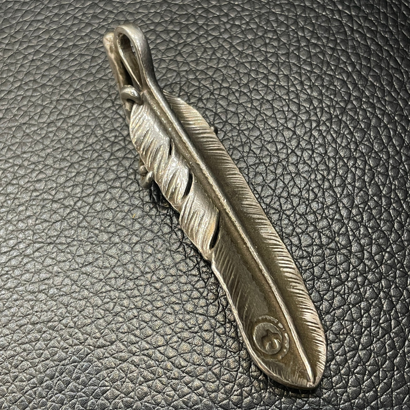 ゴローズ goro's [現行]SVツメ付特大フェザー(右)雰囲気有り