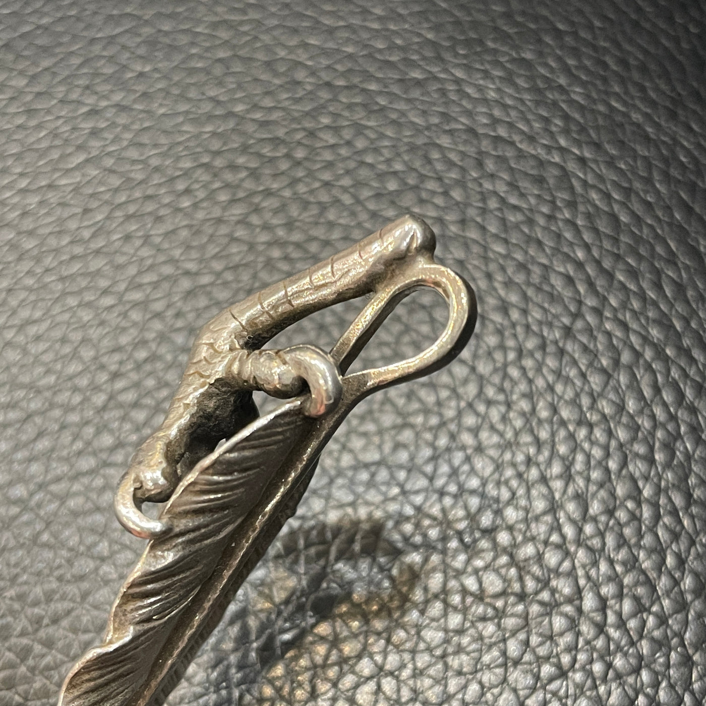 ゴローズ goro's [現行]SVツメ付特大フェザー(右)雰囲気有り