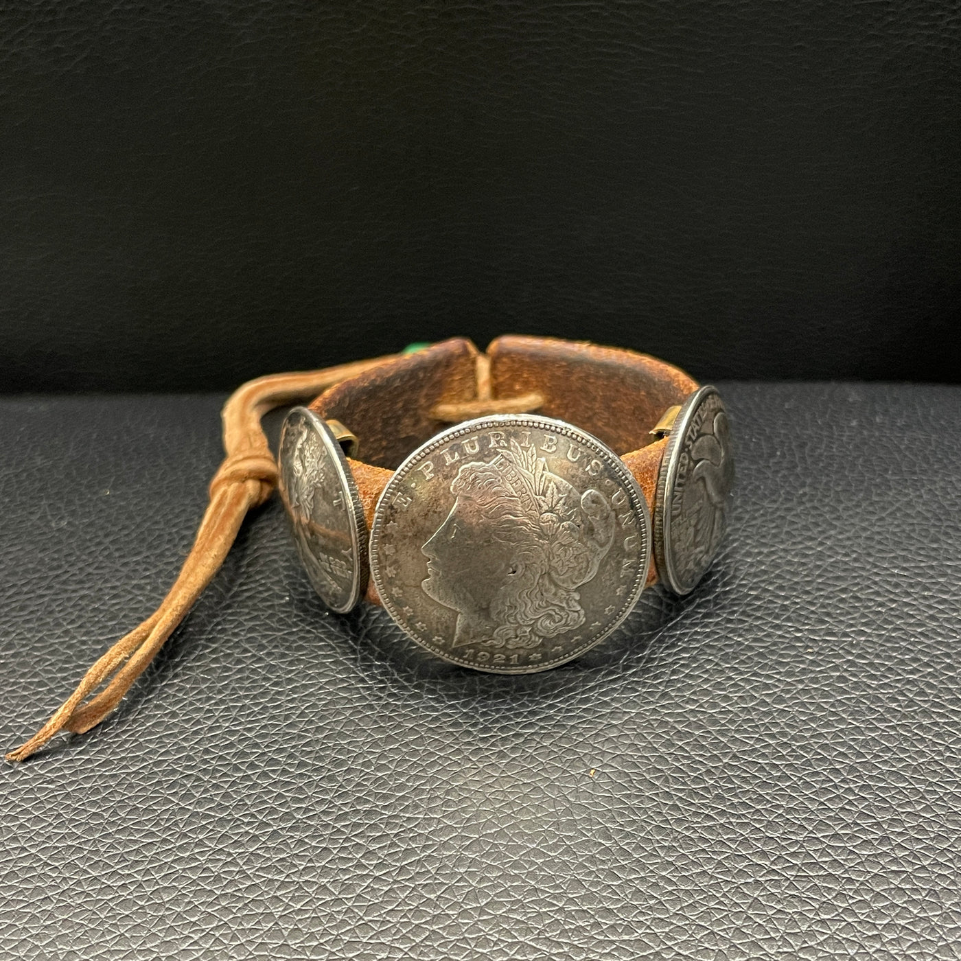 ゴローズ goro's モルガンコンチョ付ブレス(焦茶)