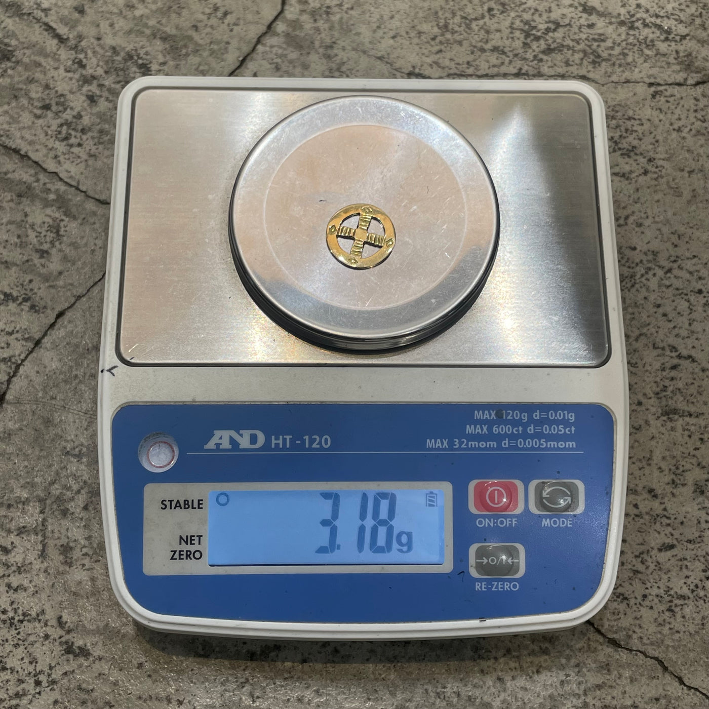 ゴローズ goro's [ほぼ新品][現行]先金特大フェザー(右)三つ編み