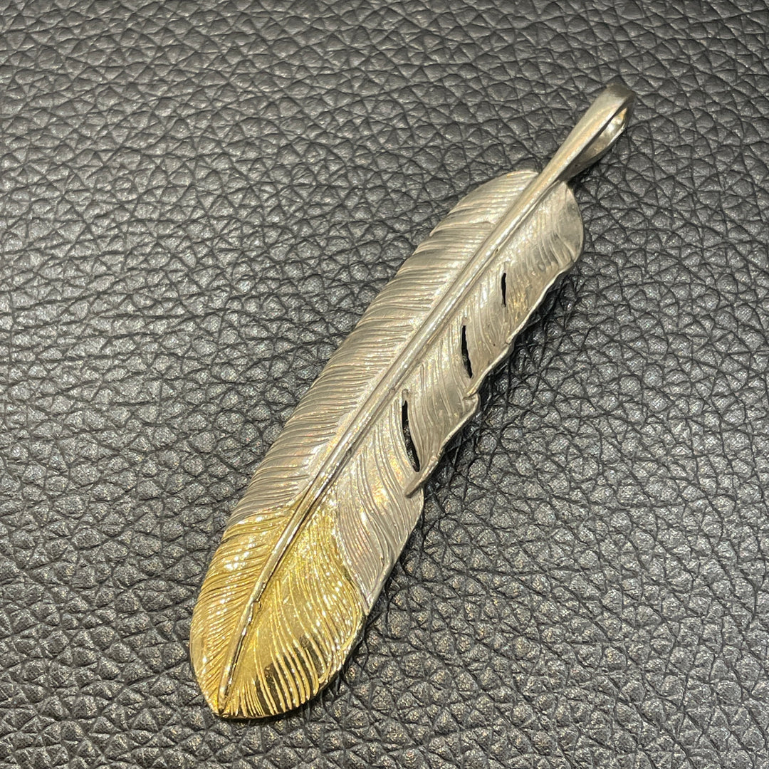 フェザー – DELTAone