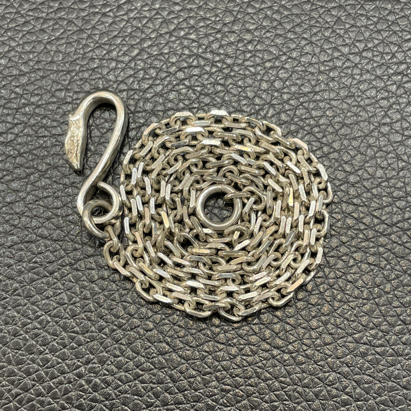 ゴローズ goro's イーグルフック細角チェーン – DELTAone