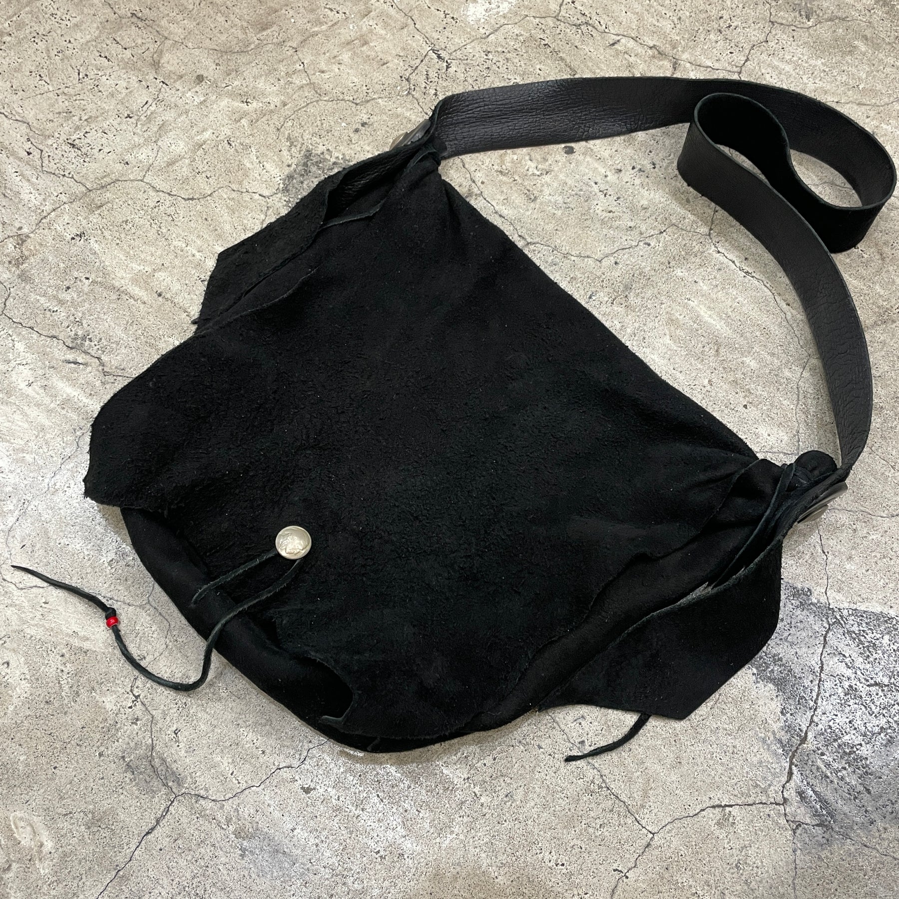ゴローズ goro's [新品][現行]ディアスキンバッグ(S)黒 – DELTAone