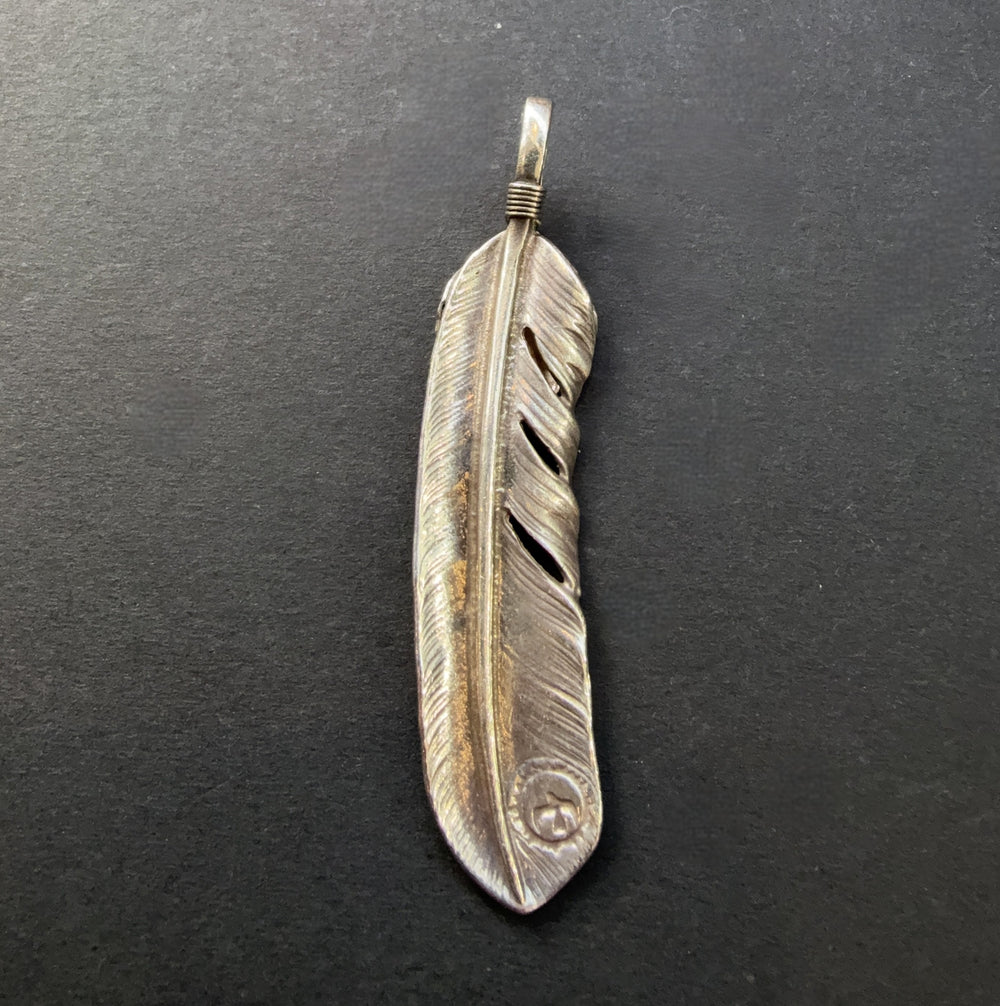 フェザー – DELTAone