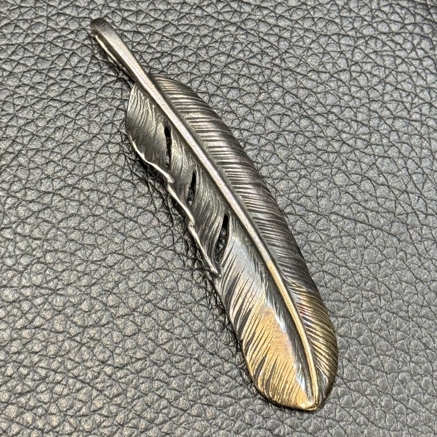 ゴローズ goro's [OLD]先金特大フェザー(右) ※雰囲気抜群