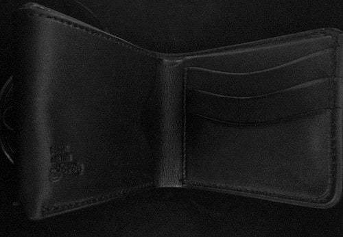ゴローズ goro's [新品]新型二つ折り財布(黒) – DELTAone