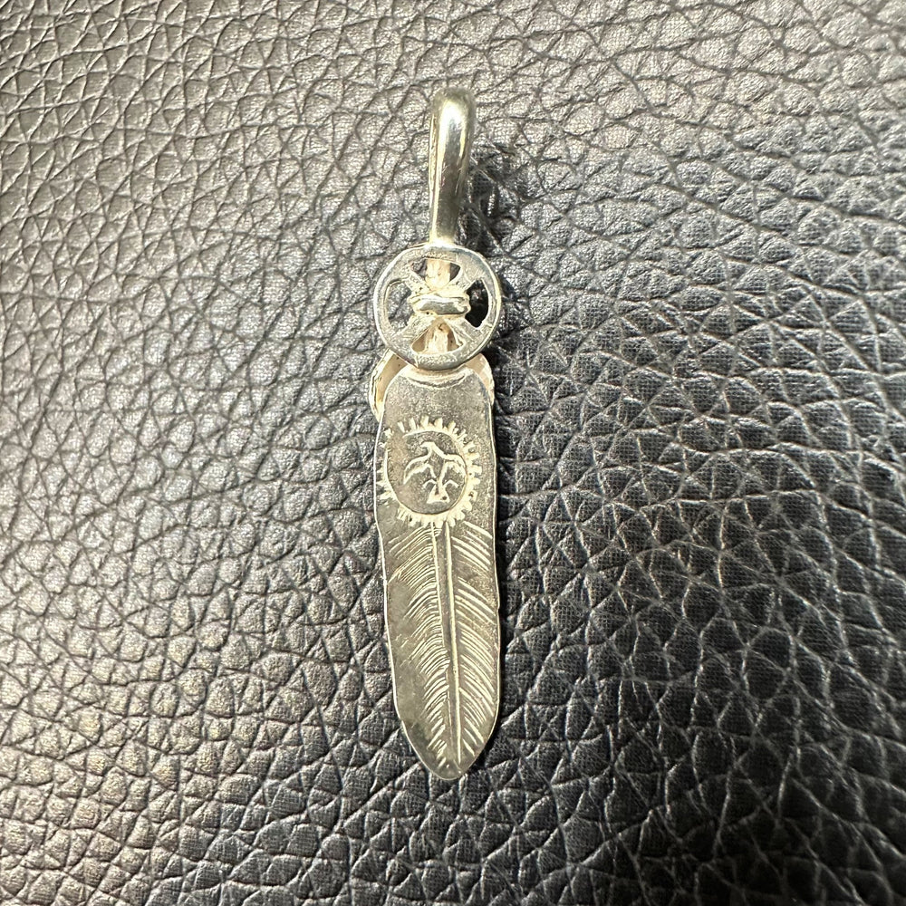 フェザー – ページ 15 – DELTAone